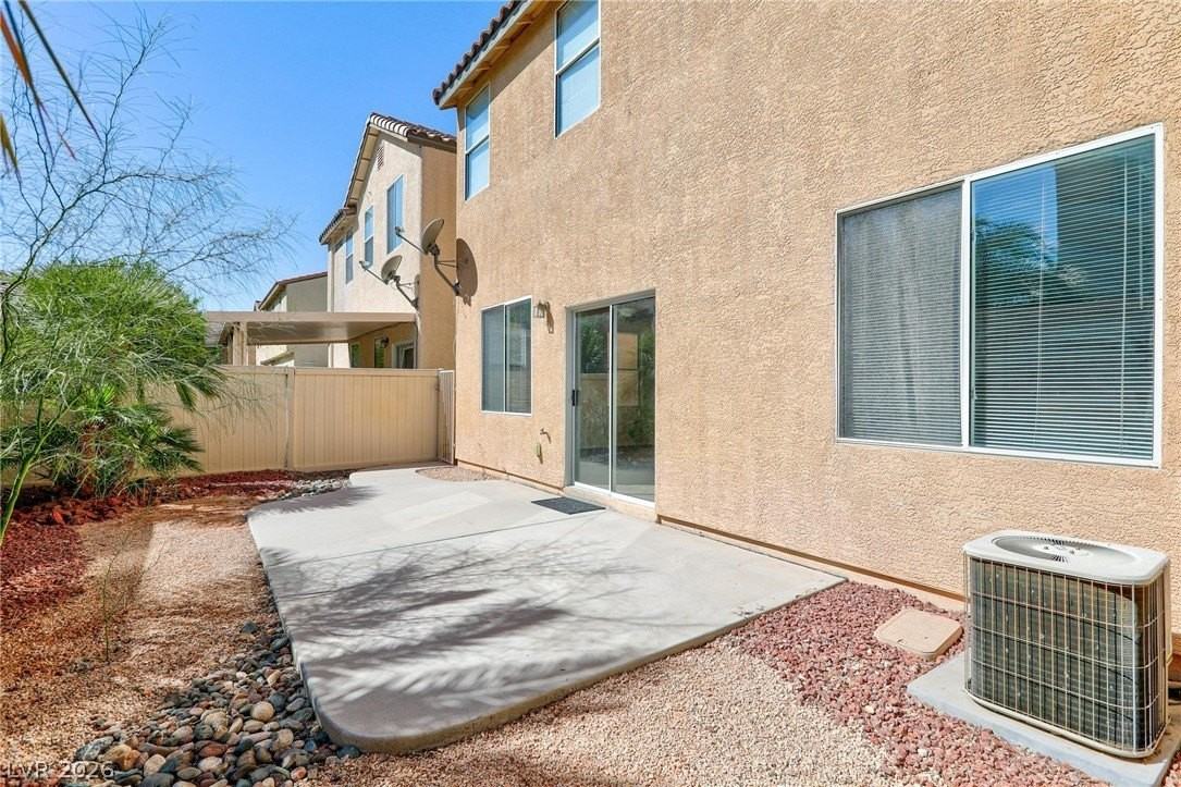 10972 Scotch Rose St - Photo 5 of 40