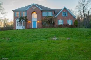 4 Lewis Hollow Rd - Photo 1 of 1