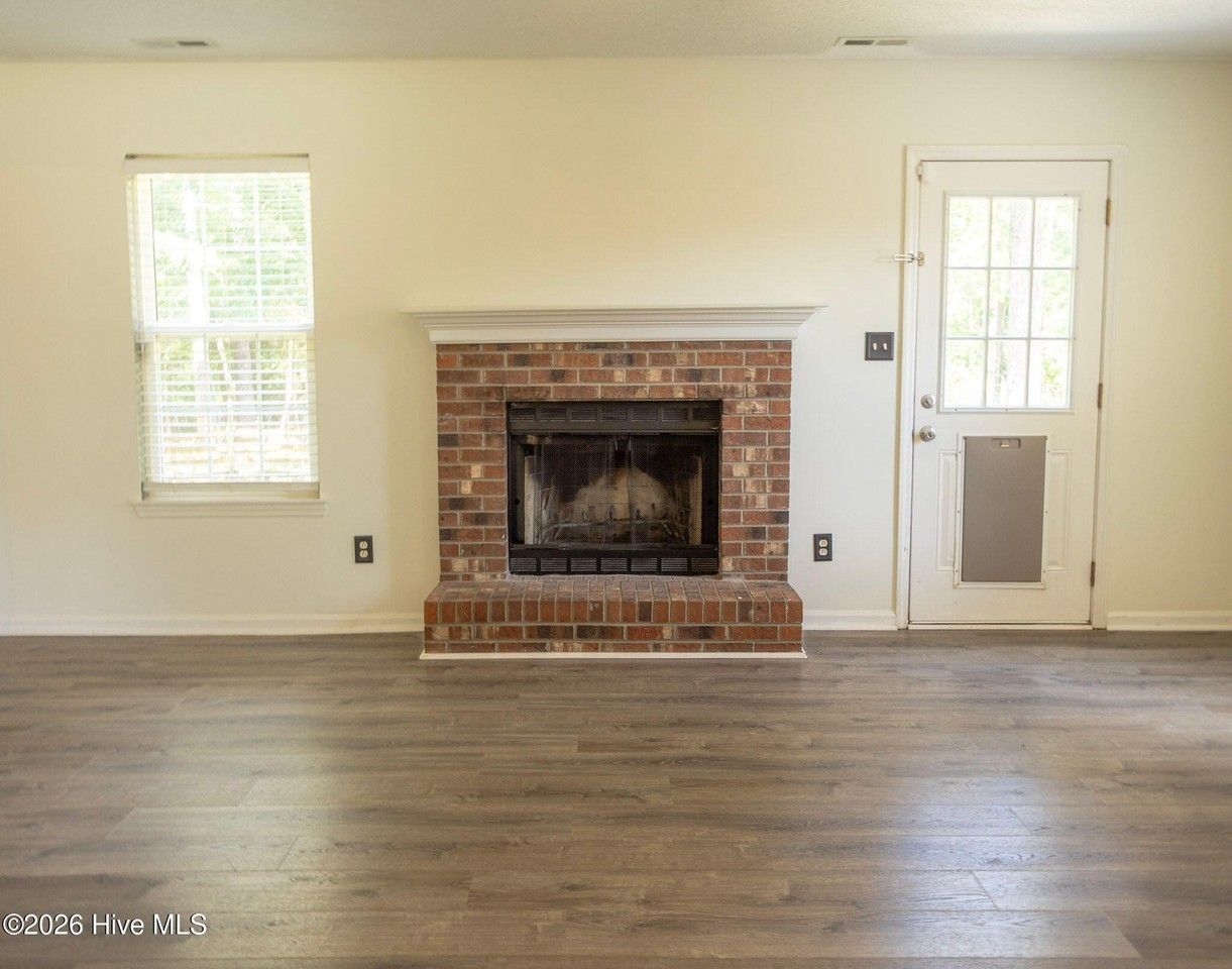 206 Blueberry Ct - Photo 6 of 44