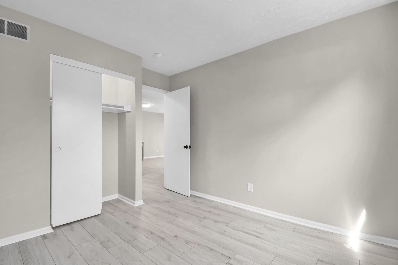 8008 Smoky Row Rd #8008 - Photo 6 of 17