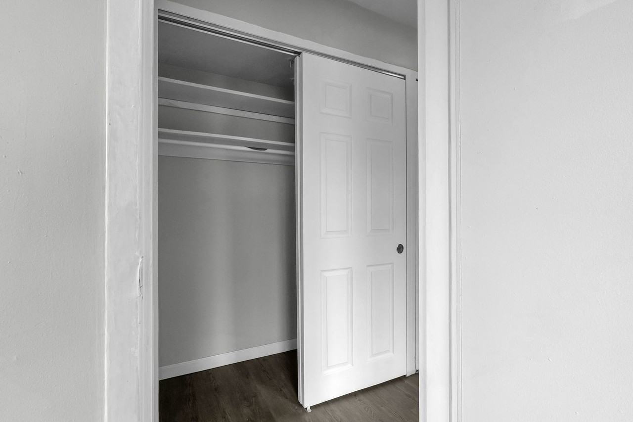 61 N 21st St #J - Photo 3 of 22