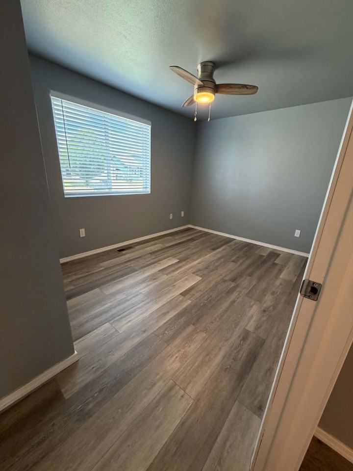 16651 Greenleaf Ave Se #1 - Photo 3 of 18