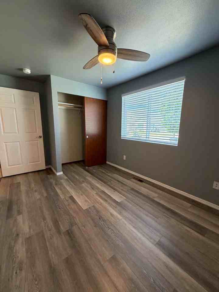 16651 Greenleaf Ave Se #1 - Photo 4 of 18