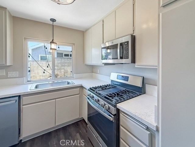 12472 Ironbark Dr - Photo 4 of 19
