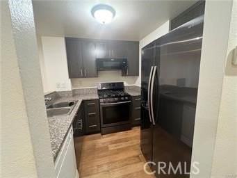 13701 Hubbard St #30 - Photo 5 of 18