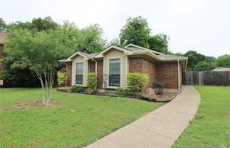 1103 Hemlock Ct - Photo 1 of 1