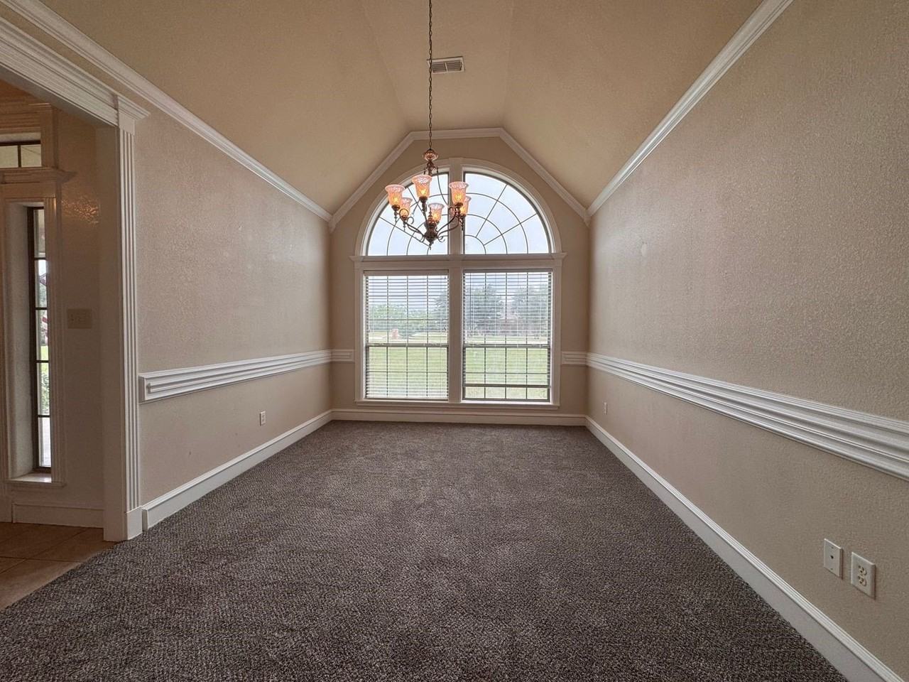 158 Codybug Rd - Photo 3 of 21