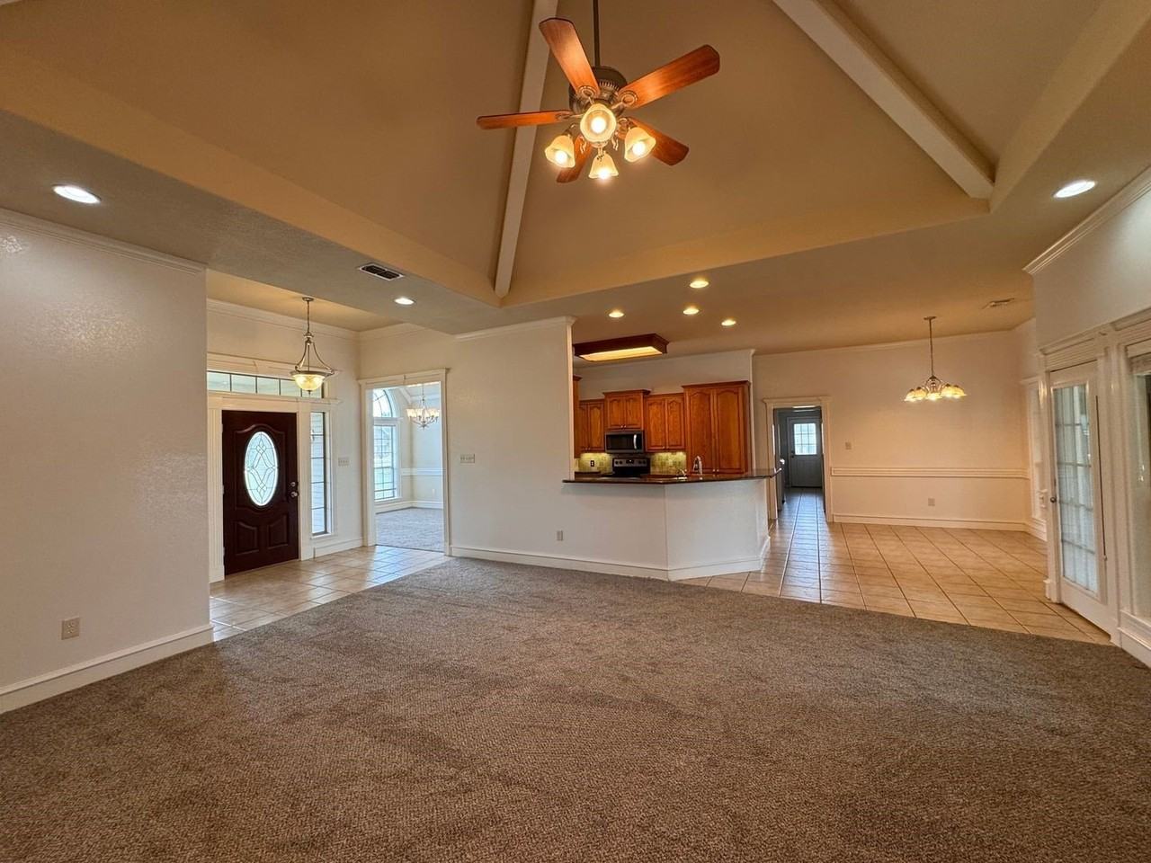 158 Codybug Rd - Photo 4 of 21