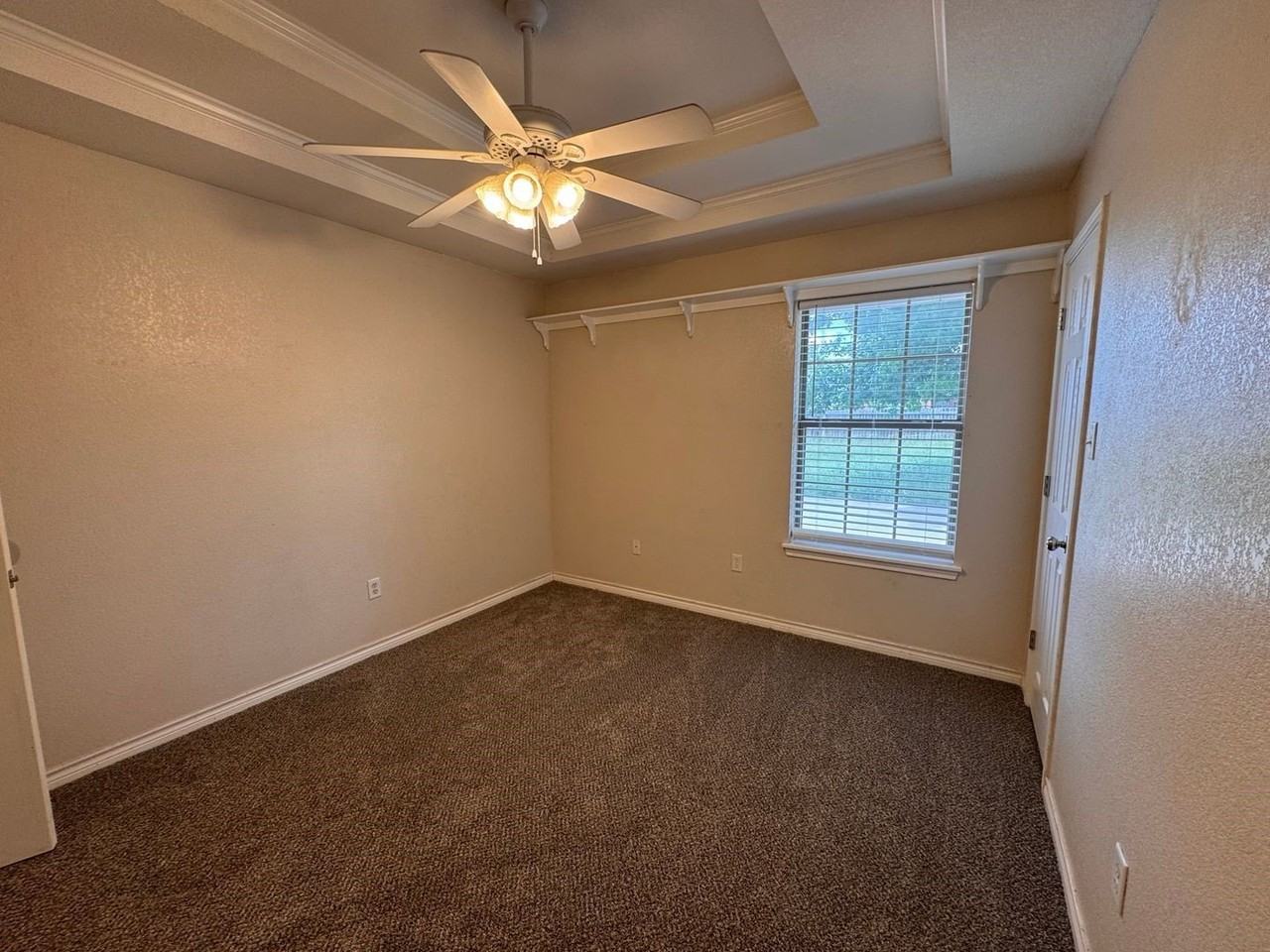 158 Codybug Rd - Photo 7 of 21