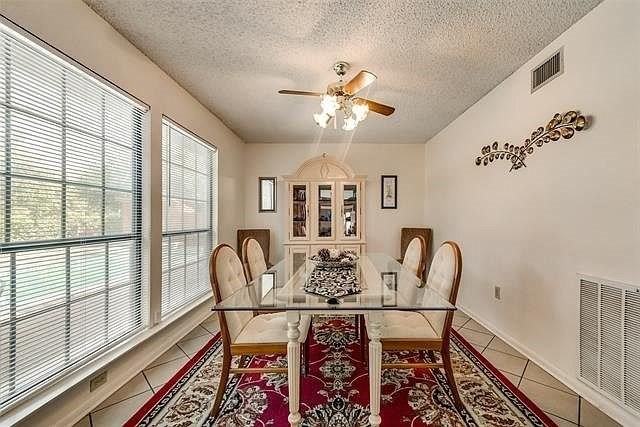 301 Centennial Blvd - Photo 5 of 16