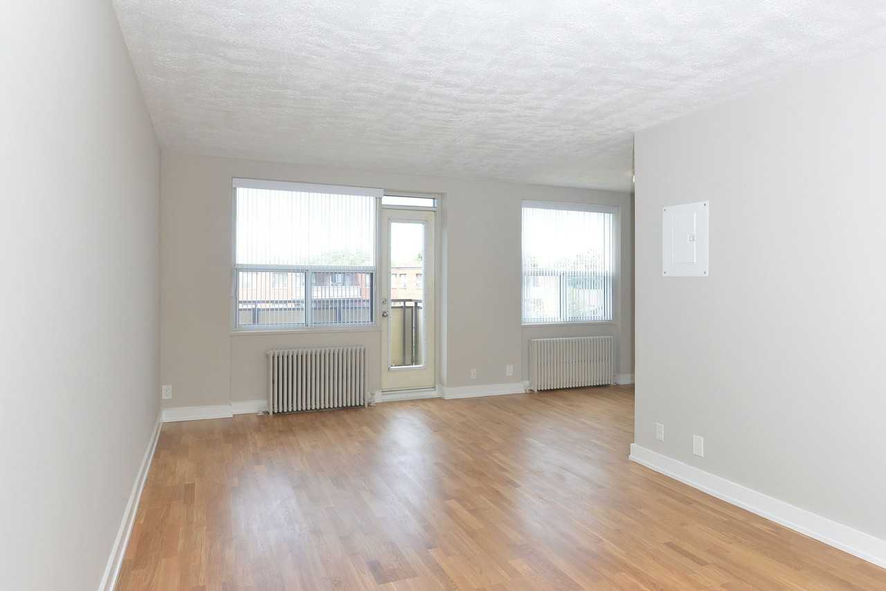 25 Eccleston Drive - Photo 6 of 30
