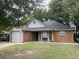 313 Joshua St - Photo 1 of 1