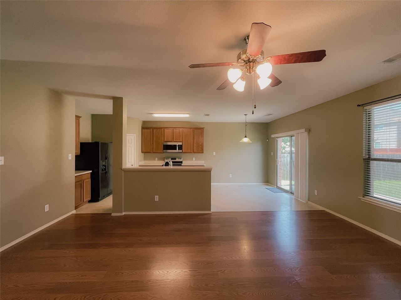 1144 Terrace View Dr - Photo 7 of 34