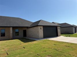 featured image of 320 Woodstock Ln