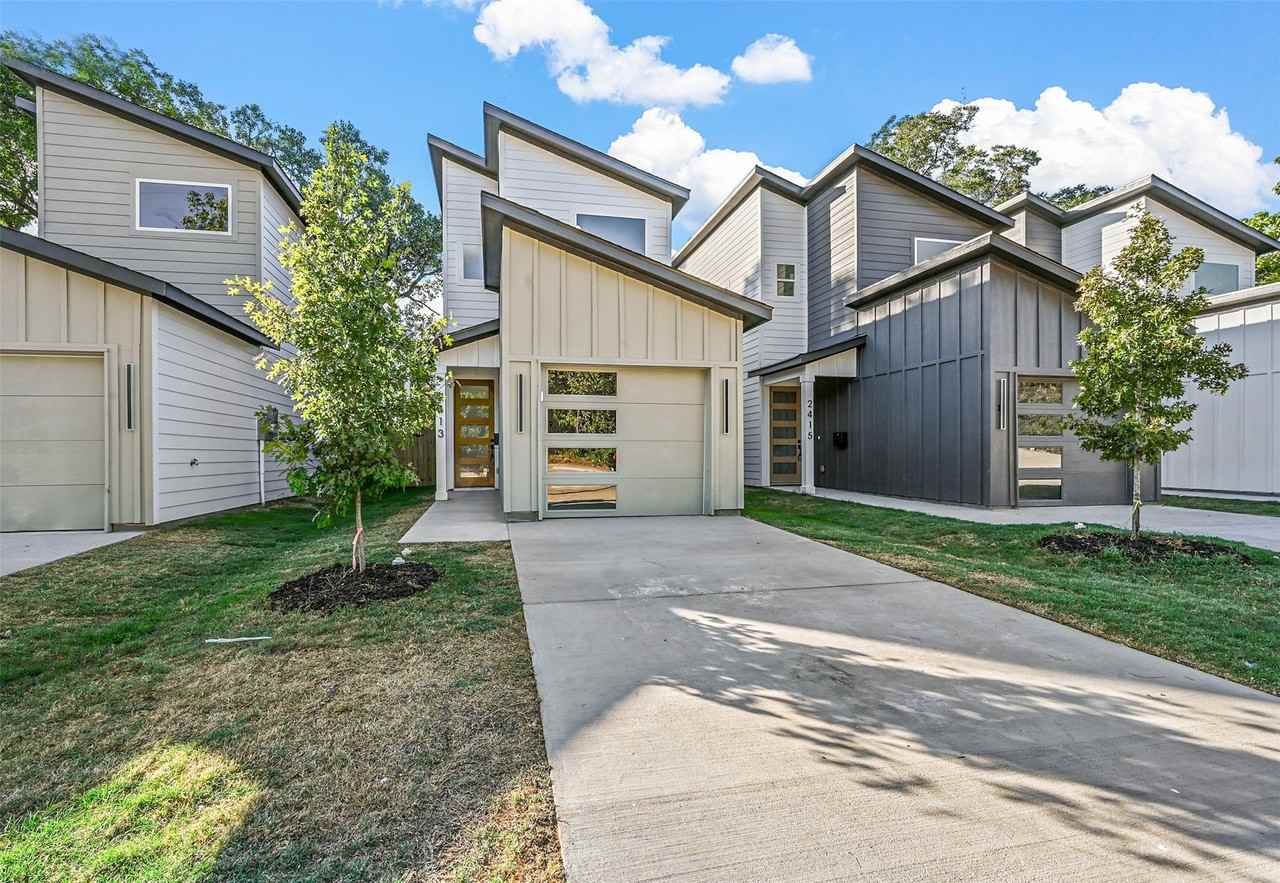 2413 Easley St - Photo 2 of 23