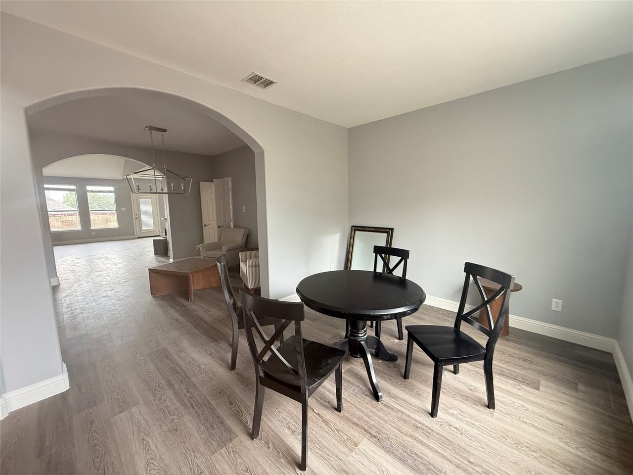 11021 Firefly Ln - Photo 5 of 17