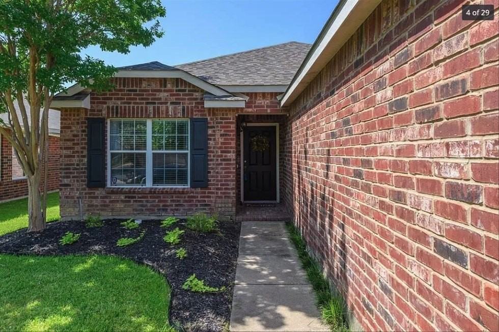 6112 Moor Hen Dr - Photo 4 of 29