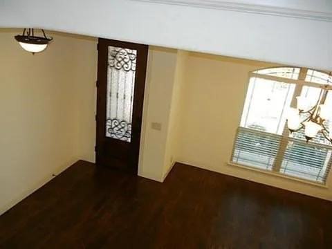 2320 Lynbridge Cir - Photo 5 of 19