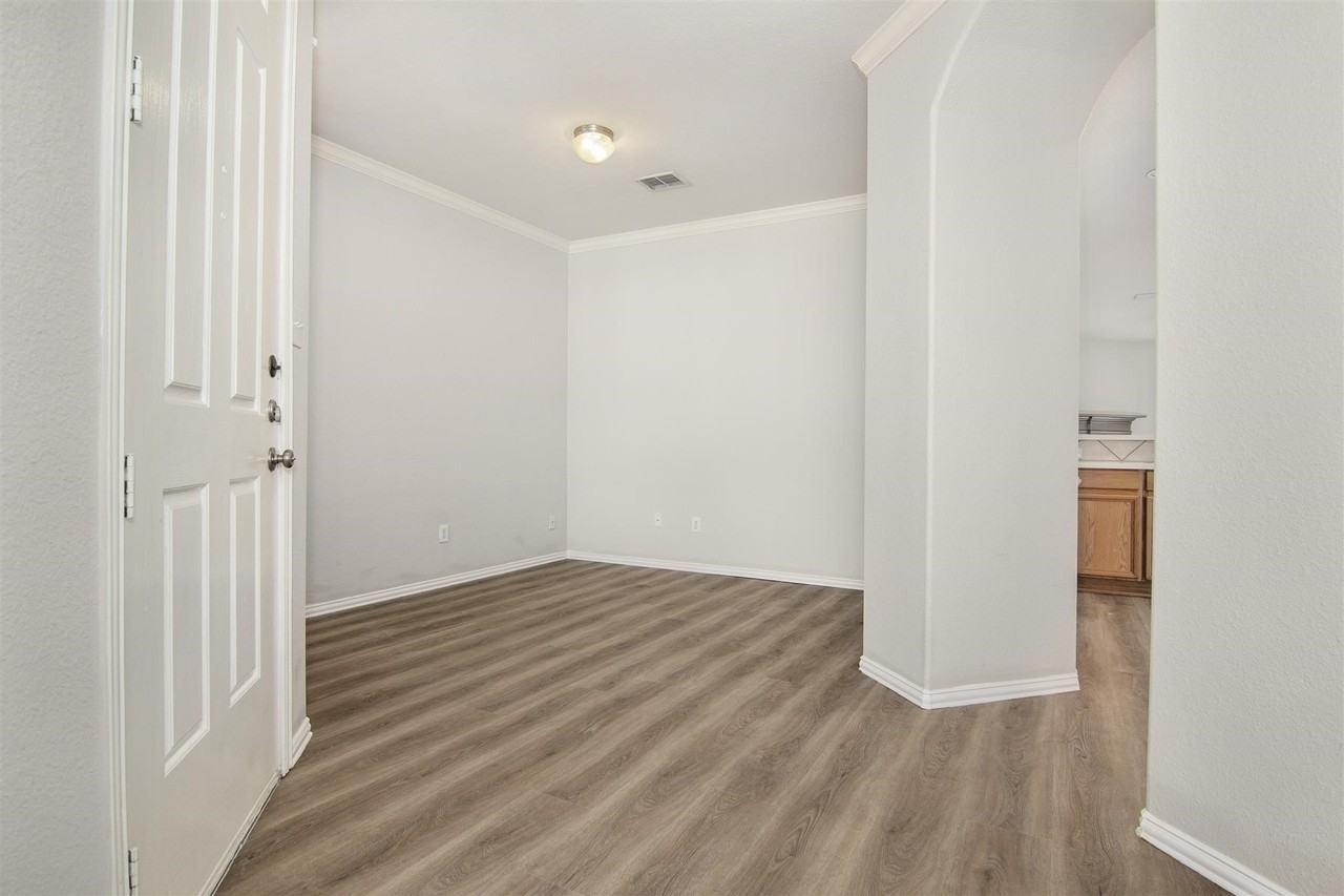 14541 Little Anne Dr - Photo 7 of 25