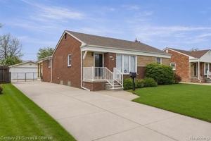 featured image of 18752 Koester St