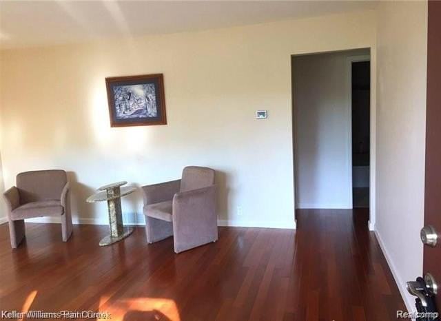 1886 Ruby Ave - Photo 2 of 18