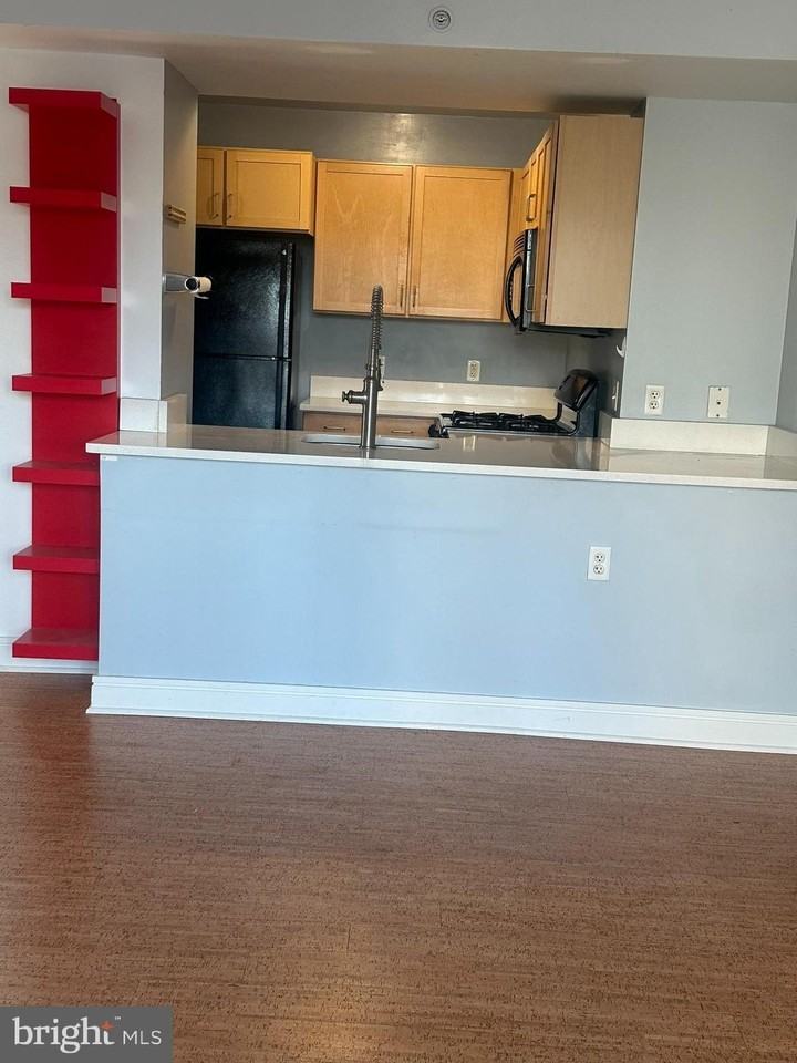 800 4th St Sw #S325 - Photo 5 of 17