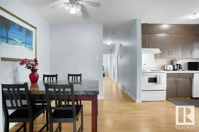 16227 100a Ave Nw #1 - Photo 3 of 10