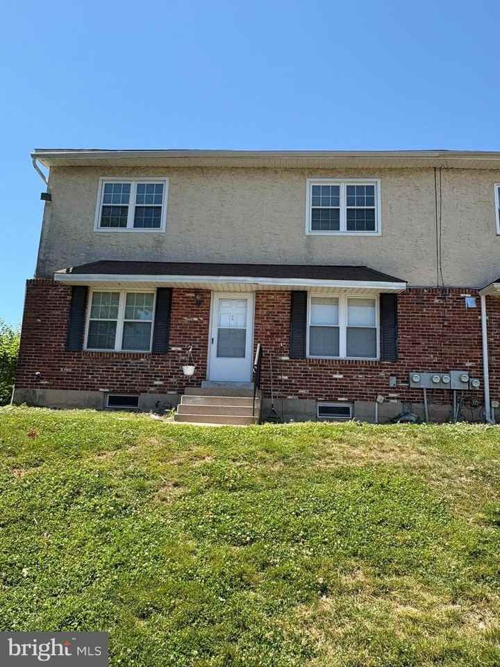 1414 Whitpain Hls