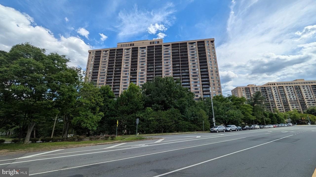 3701 S George Mason Dr #2311N