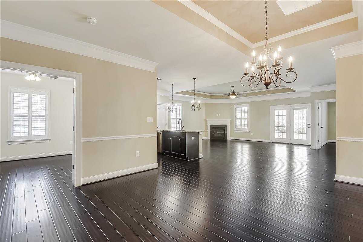 5815 New Berne Rd - Photo 5 of 43