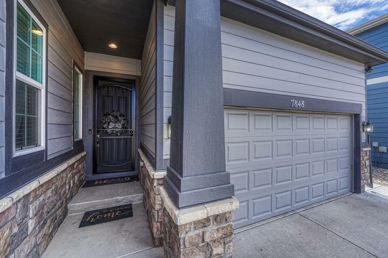 7848 S Joplin Ct - Photo 4 of 48
