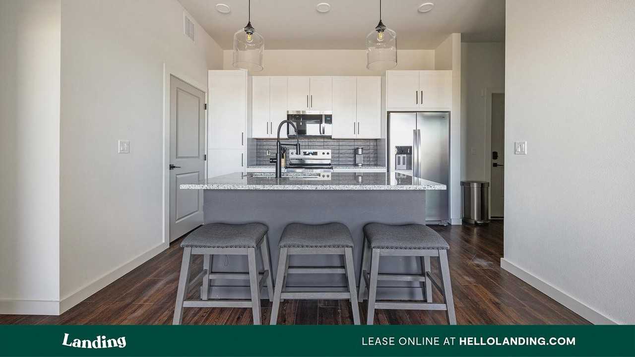 5704 Ella View - Photo 5 of 50
