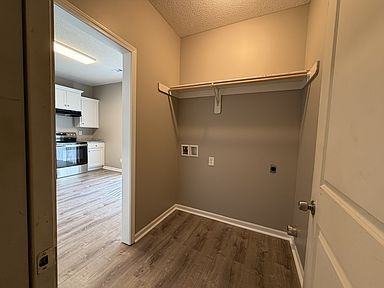 8916 Grand Avenue - Photo 2 of 11