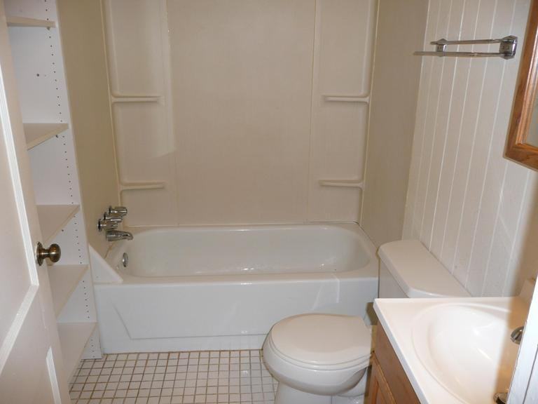 7153 Colbert St - Photo 4 of 5