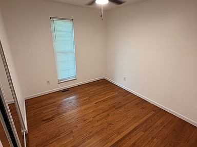3433 Ipswich Lane - Photo 5 of 15