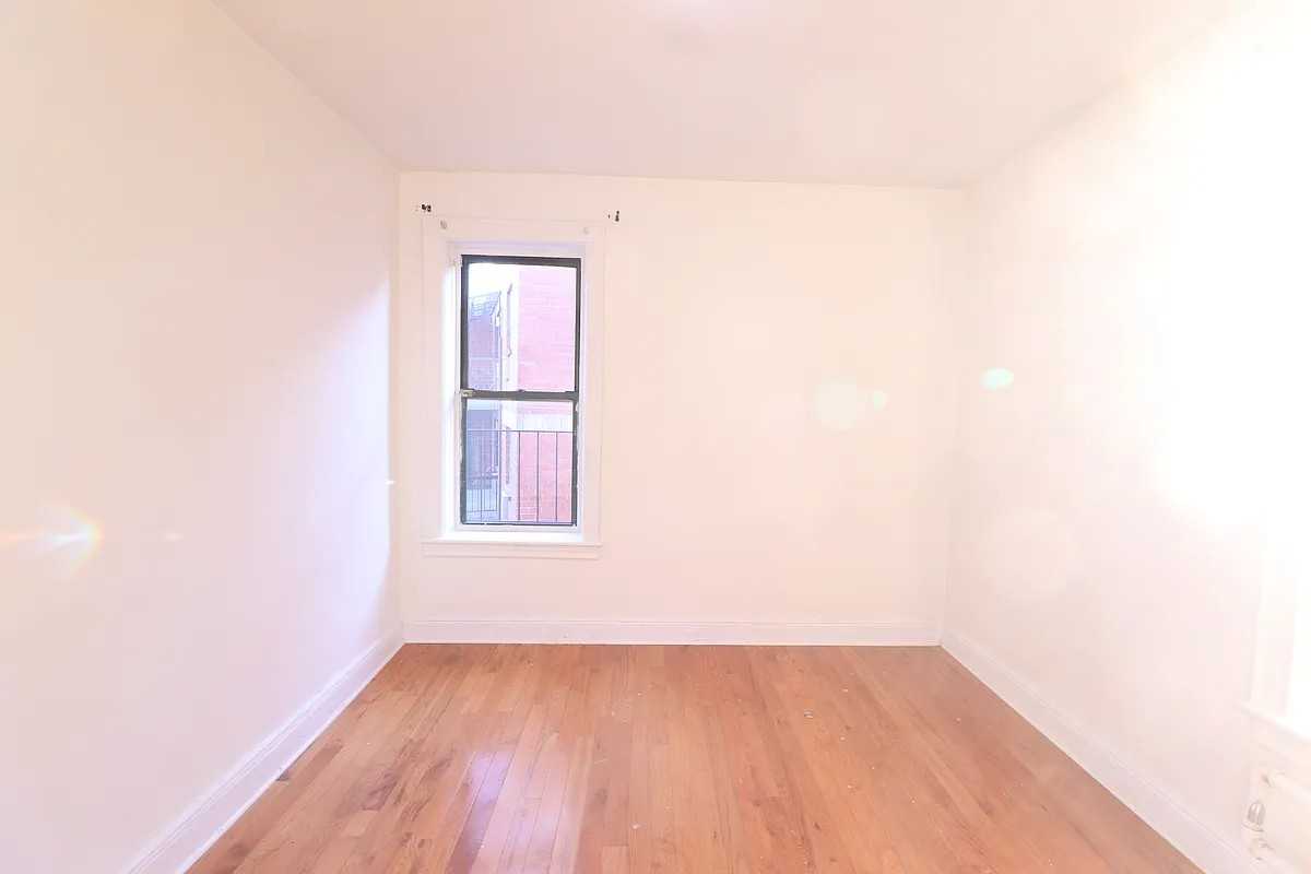 139-12 34th Road #E2 - Photo 2 of 6