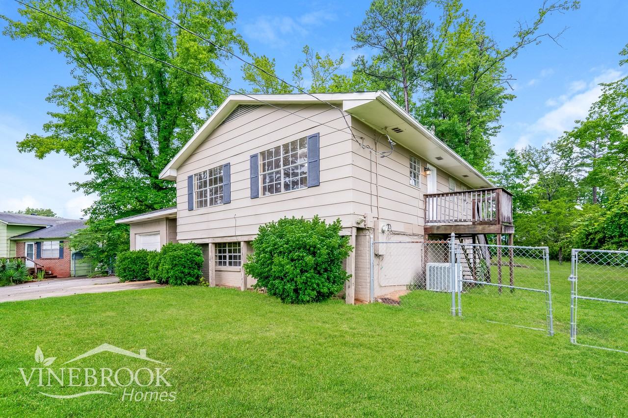 517 Harlem Ave - Photo 2 of 15