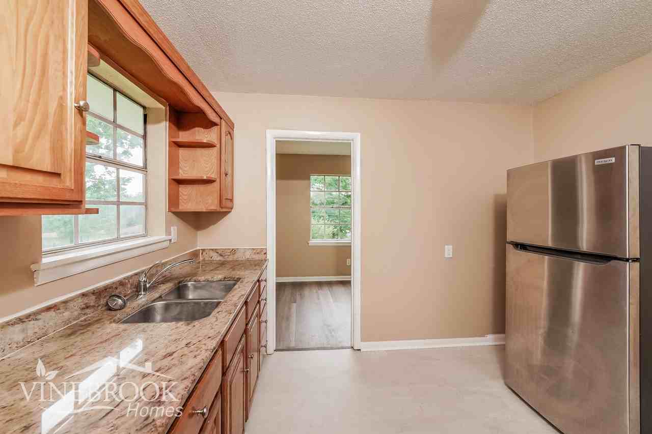 517 Harlem Ave - Photo 6 of 15