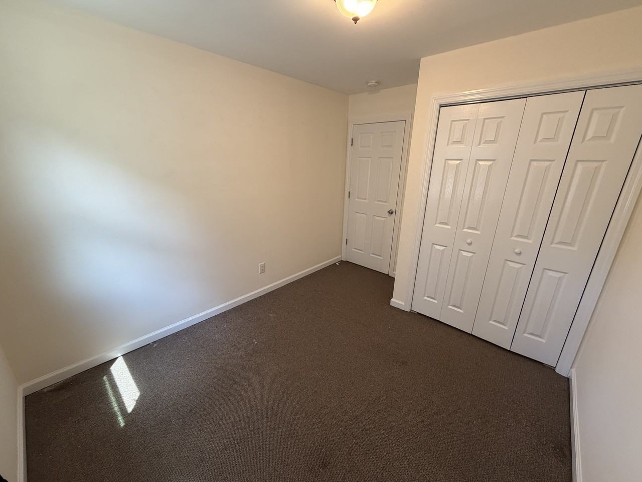 4 Seawanhaka Avenue #1 - Photo 5 of 10