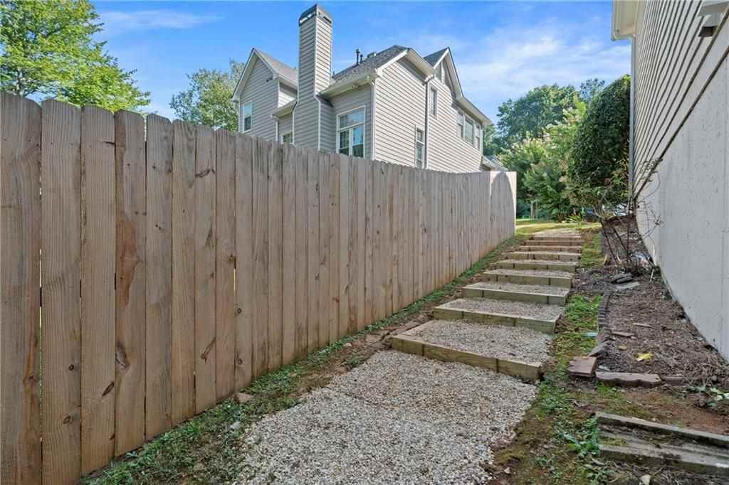 3418 Rose Arbor Ct - Photo 6 of 21