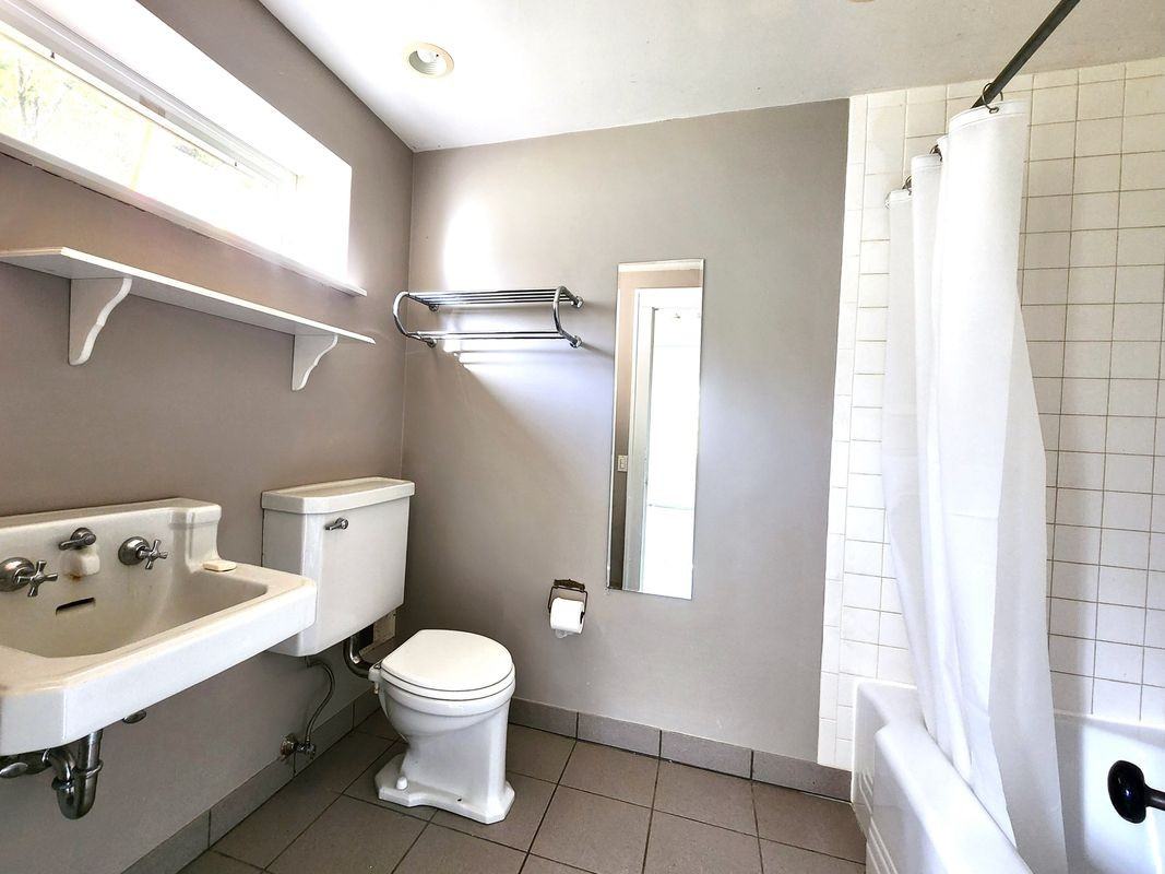 15 Etna Rd - Photo 2 of 13