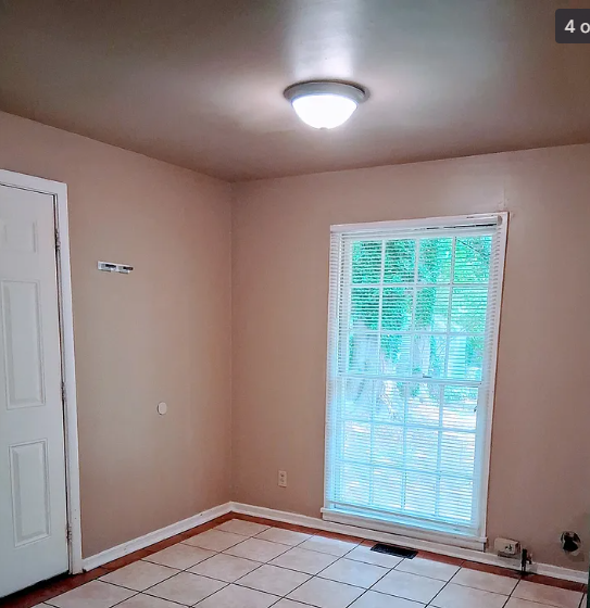 3188 Ward Dr - Photo 2 of 4