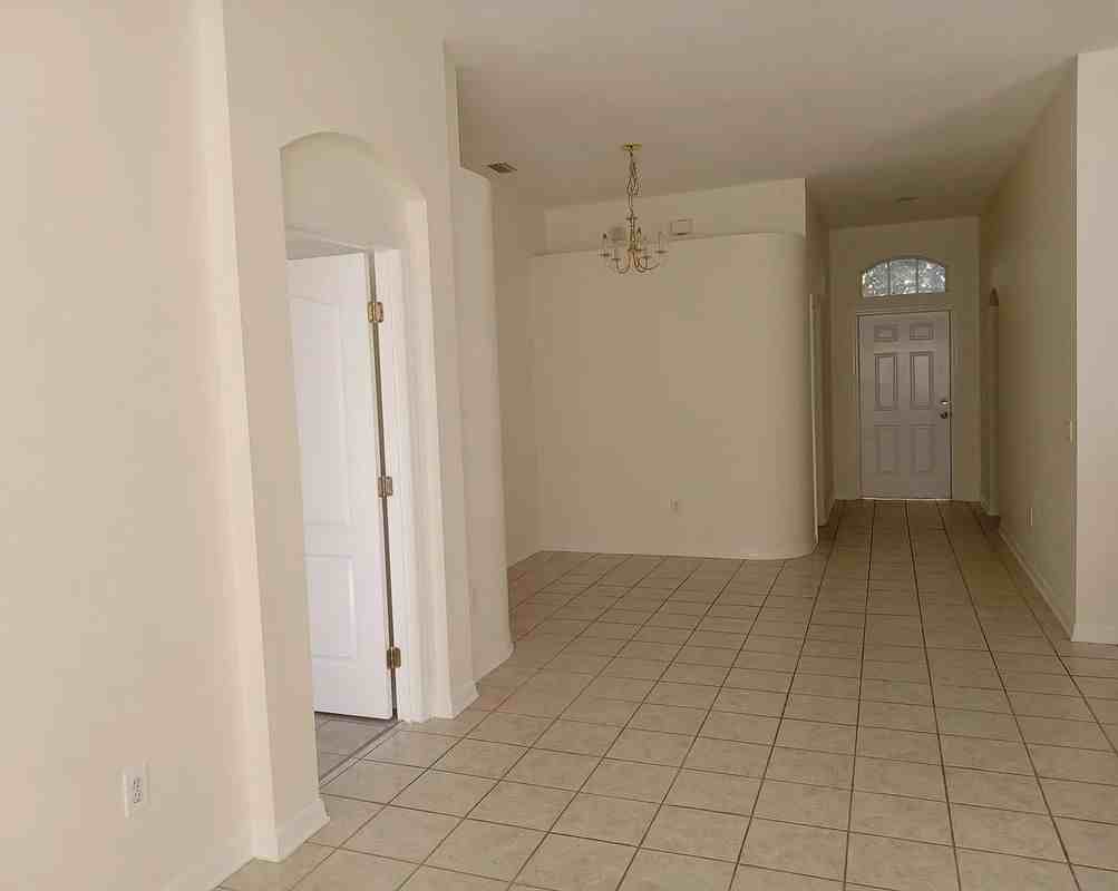 727 Straw Lake Dr - Photo 6 of 49