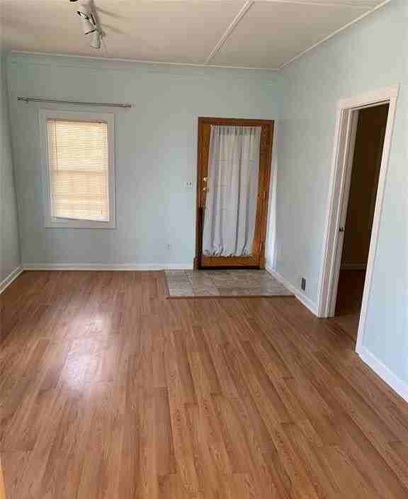 1820 Taylor Ave - Photo 2 of 9