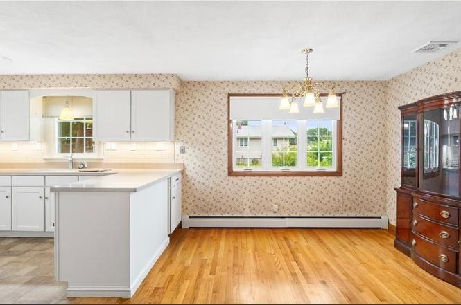 16 Ingraham St - Photo 5 of 18