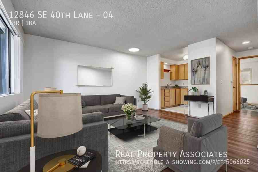 12846 Se 40th Ln #04 - Photo 4 of 16