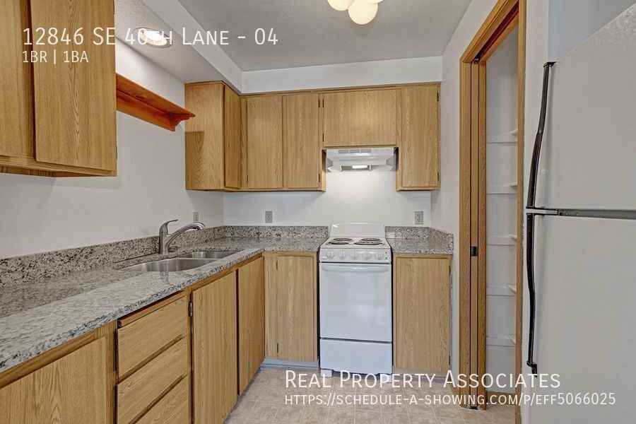 12846 Se 40th Ln #04 - Photo 7 of 16