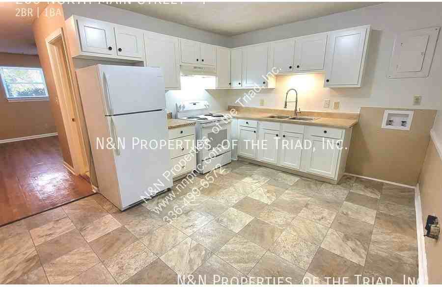 205 N Main St #F - Photo 6 of 17
