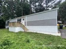 featured image of 885 Fountain Cir #885