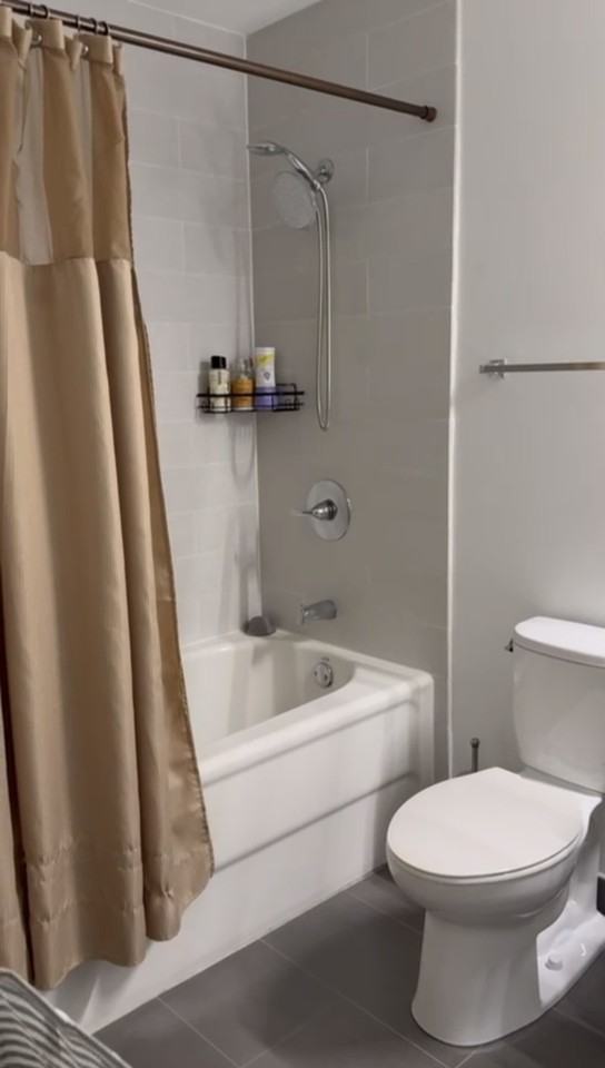 320 E 21st St #515 - Photo 6 of 19